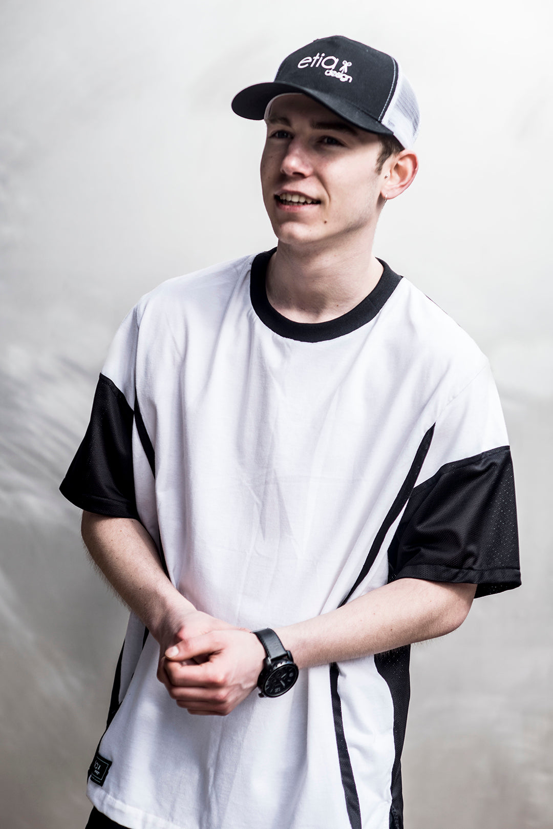 Black & White | Long T-shirt | Streetwear | Cotton